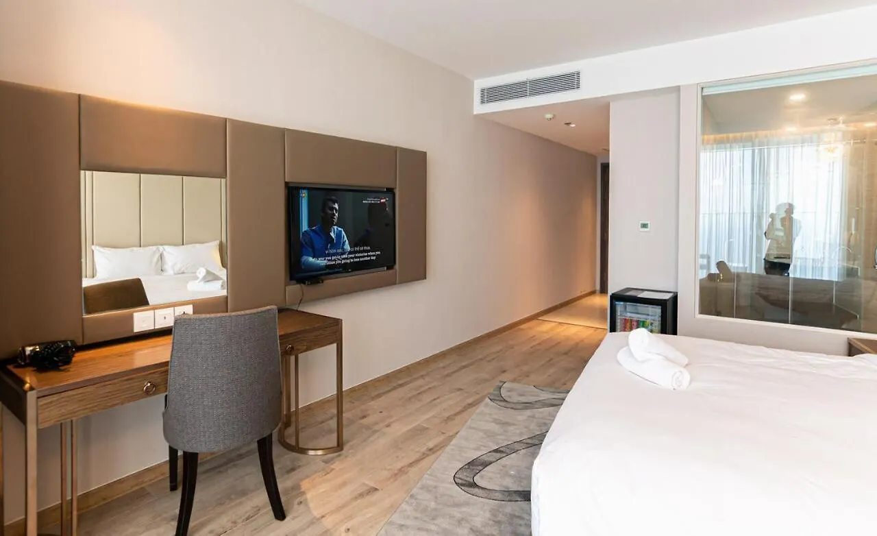 Apartmanhotel Panorama Central Nha Trang- Vietnam'S Highest Infinitive Rooftop Pool