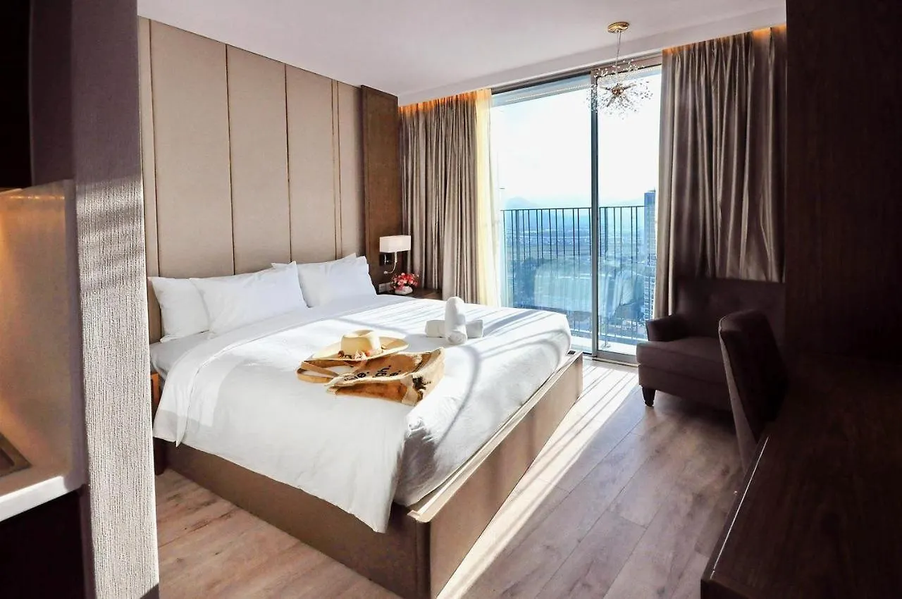 ***** Apartmanhotel Panorama Central Nha Trang- Vietnam'S Highest Infinitive Rooftop Pool Vietnám